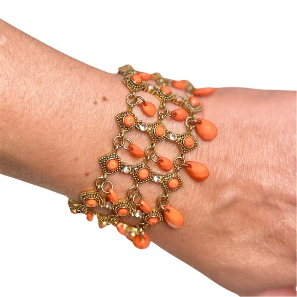❄️Sale❄️
 Orange Gold tone wide Bracelet dangling faceted beads - Picture 9 of 9